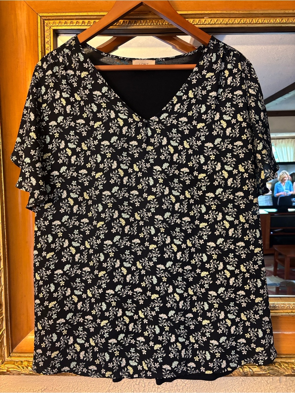 Loft Outlet Blue & Yellow Floral Top - Size XL